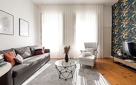Lovelystay - Cativo Studio Downtown By Metro Station